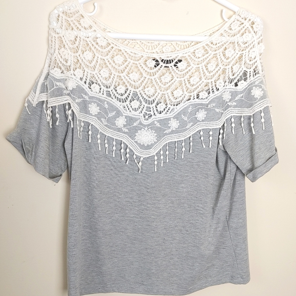 Crocheted Grey t-shirt spring summer boho top Large Zanea scoop neck